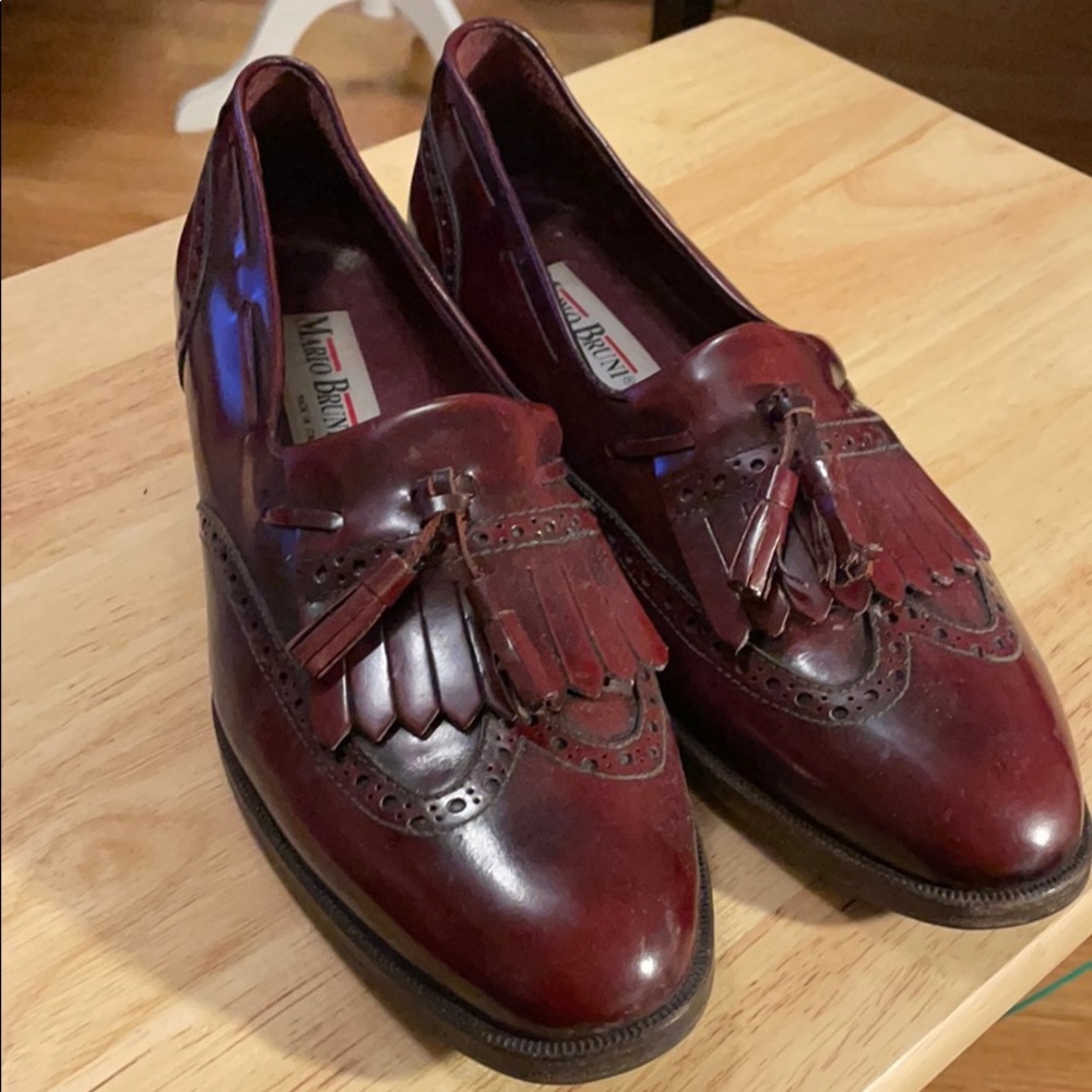 Men’s vintage Mario Bruni Sz 9 wine color